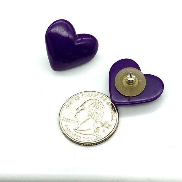 Vintage Purple Heart Earrings, Retro Lucite Studs - Picture 4 of 5